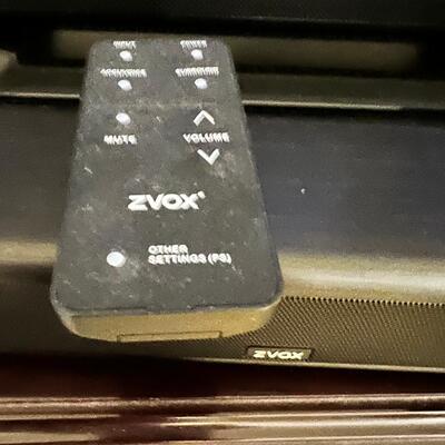 28" Vizio Smart TV with Sound Bar and remote E280I-B1