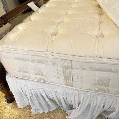 1960s Cherry 4 poster Queen bed with KLUFT Isabella Hand Tuffed Mattress