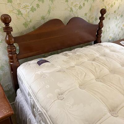1960s Cherry 4 poster Queen bed with KLUFT Isabella Hand Tuffed Mattress