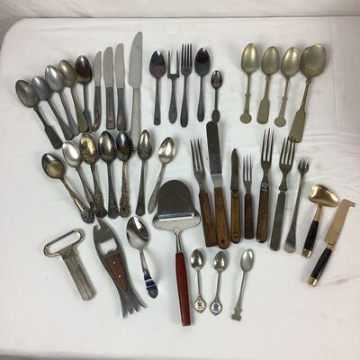 5085 Set of Rogers XII Silver Plate & Assorted Kitchen Utensils