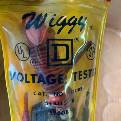 Wiggy Voltage Tester Series B #59608