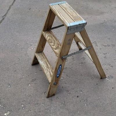 Lot 245: Vintage Wood 2 Foot Step Ladder | EstateSales.org