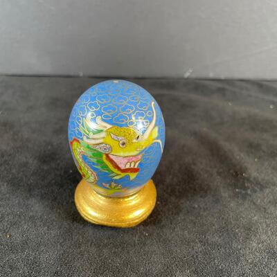 Lot 94. Ceramic Foo Dog, Cloisonne Egg & Trinket bOx