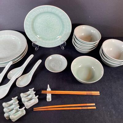 Lot 104 Asian-Inspired Dish Set
