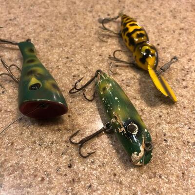 Vintage Antique Fishing Lures Lot - Two Wooden/Balsa Unmarked.  Other One Plastic Luxon.