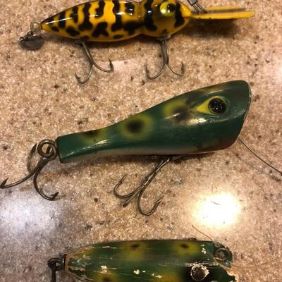 Vintage Antique Fishing Lures Lot - Two Wooden/Balsa Unmarked.  Other One Plastic Luxon.