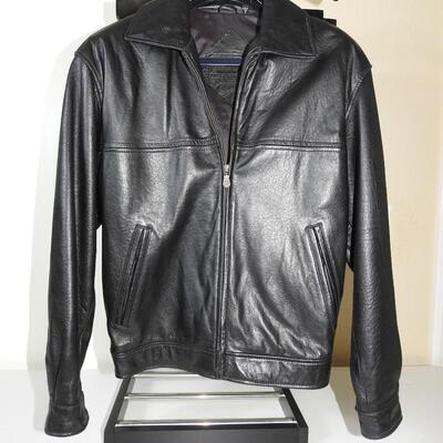 Men's leather bomber  jacket