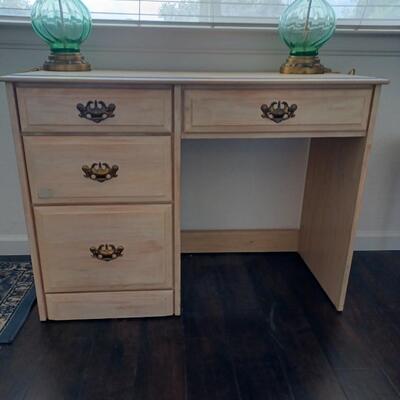 Nice Small Vintage Desk with Drawer Pulls.