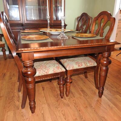 Broyhill Dining Room Furniture