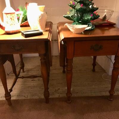 Vintage ETHAN ALLEN Drop-Leaf SIDE TABLE  (2 available)