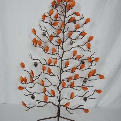 Fall leaves metal art
