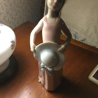 LLADRO “Dreamer Girl with Straw Hat†Porcelain Figurine