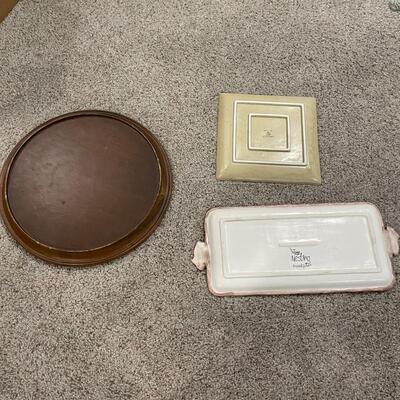 3 Trays