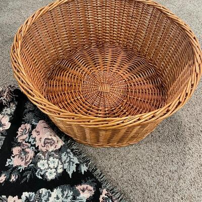 Traditional throw with fringe and large Wicker Basket