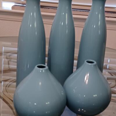lOT  OF 5 VASES