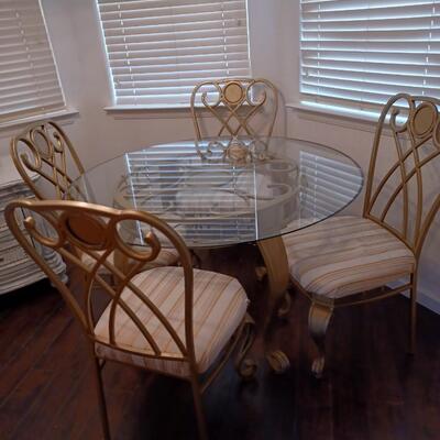 GLASS AND GOLD METAL TABLE SET
