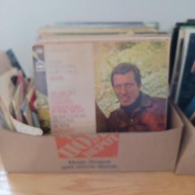 LOT OF RECORD ALBUMS