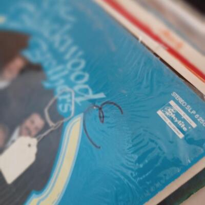 LOT OF RECORD ALBUMS