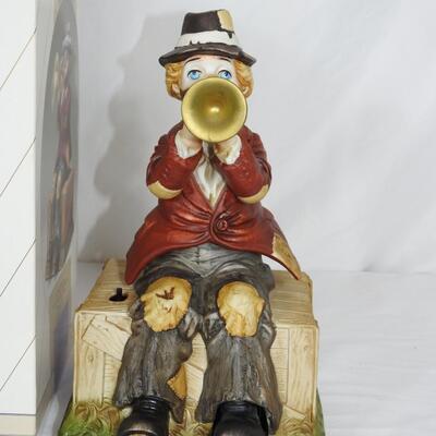 Willie the trumpeter clown figurine
