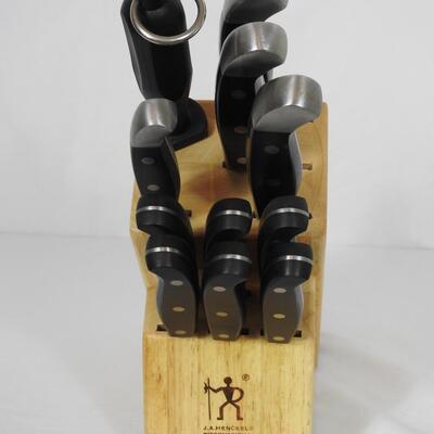 JA Henkles International knifes