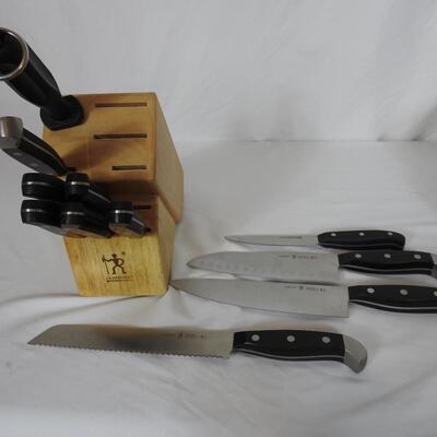 JA Henkles International knifes