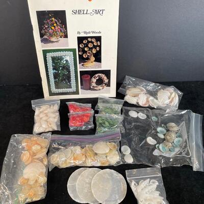 Lot 151. Craft Shells and Shell Art Book
