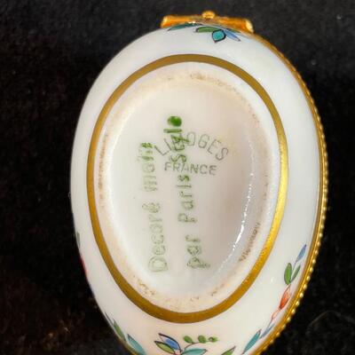 Lot 160. Two Vintage Porcelain Egg Trinket Boxes