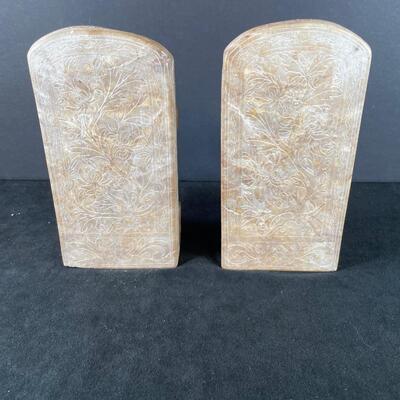 Lot 162. Vintage Wooden Box & Replica Bookends