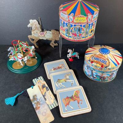 Lot 189  Carousel Assorted Items