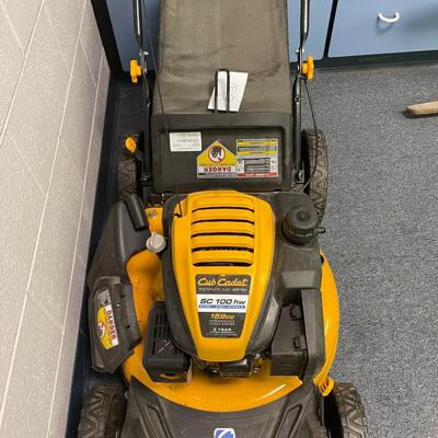 High wheel cub cadet self propelled push mower