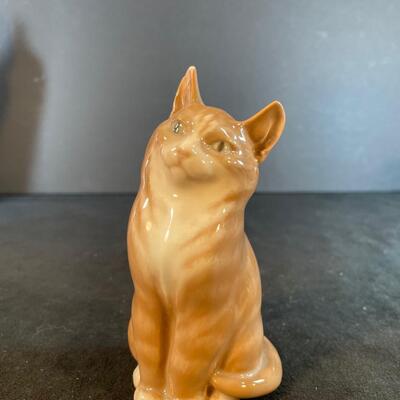 Lot 193. Cat Lot #5.