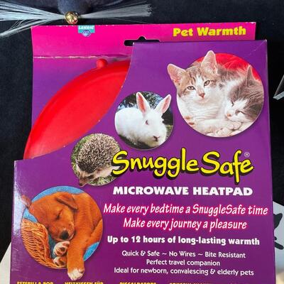Lot 194. Cat Lot #6