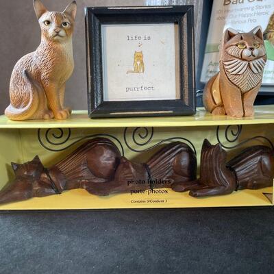 Lot 198  Cat Lot #8.