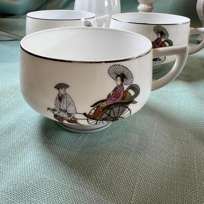 Vintage Hakusan Japan #9501 Rickshaw MCM  Fine Japanese Dessert plates