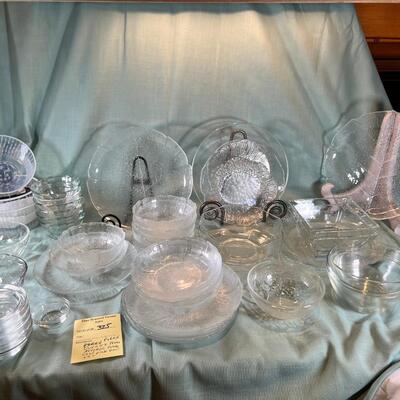 French Glass ware, Duralux, Arcoroc, set of  Pyrex bowls, leaf Serving plate