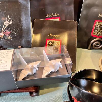 Japanese and Chinese theme lot,  New in box set of Origami white crane chop stick holders
