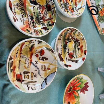 Floral and collectible China top brands  New in Box  Gobel Smithsonian Vase