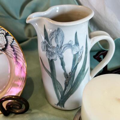 Meryl Urdang layered Silk Rose glass plate, Fine unmatched floral china cups