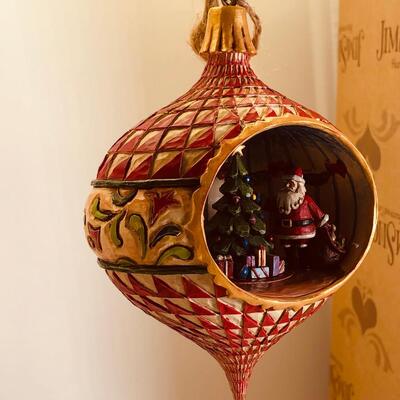 Jim Shore New in Box Disney Christmas ornament with Diarama, and musical Holder