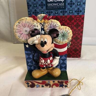 Jim Shore New in Box  Walt Disney Showcase Collection  "Mickey we Salute you"