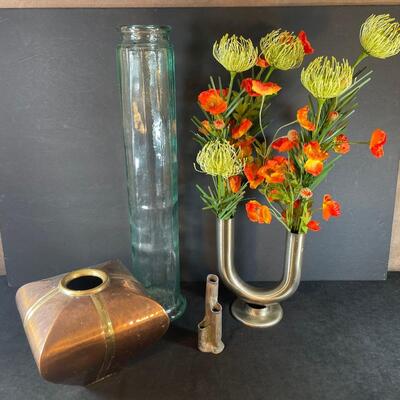 Lot 210  Flower Arranging Items