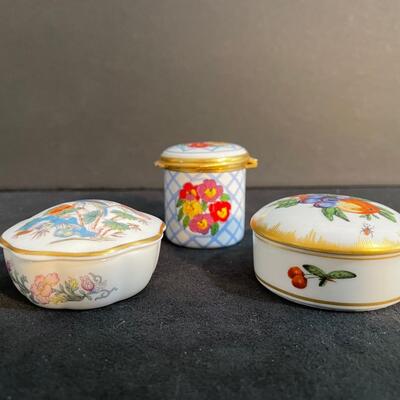 Lot 216. Three Vintage Trinket Boxes
