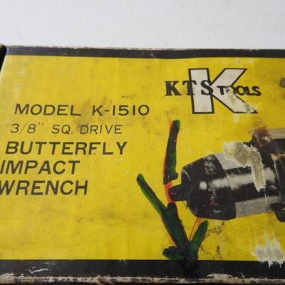 Butterfly impact wrench