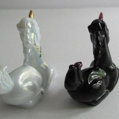 2 Older Boyd Mini Glass Unicorns, Amythist and Hand Painted White Carnival
