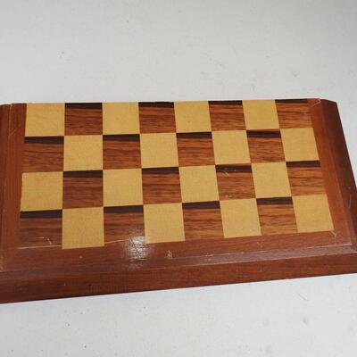 Wood chess set