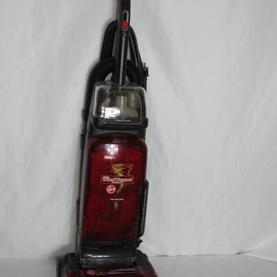 Hoover wind tunnel vacuum