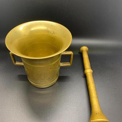 Antique Vintage Brass Mortar 5â€ high with Pestle 8â€ length