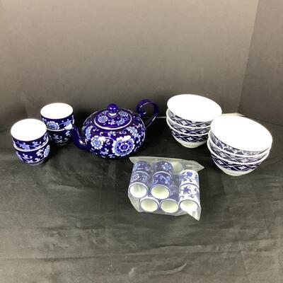 5165 Pier 1 Hand Painted China Tea Set & 12 Napkin Rings