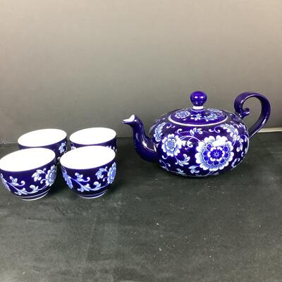 5165 Pier 1 Hand Painted China Tea Set & 12 Napkin Rings