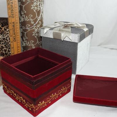 Grab bag of decorative boxes